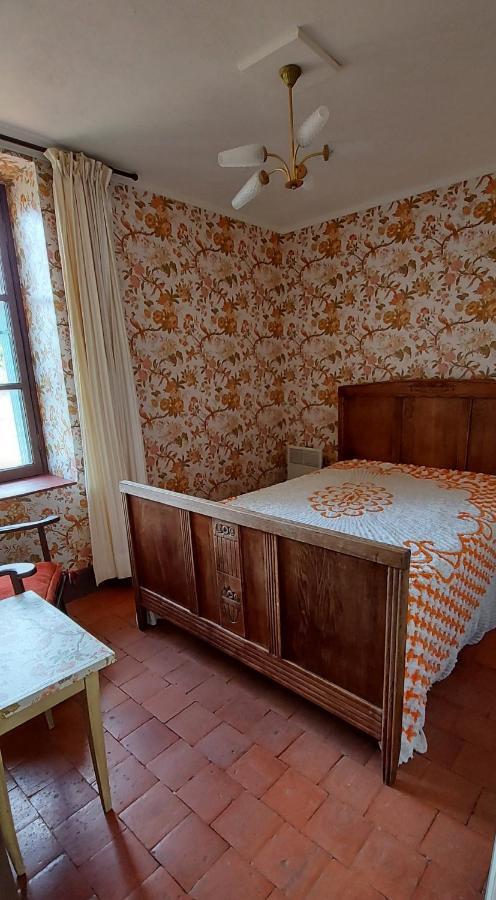 Chambres d'hôtes a l'étang d'Yonne Arleuf Esterno foto