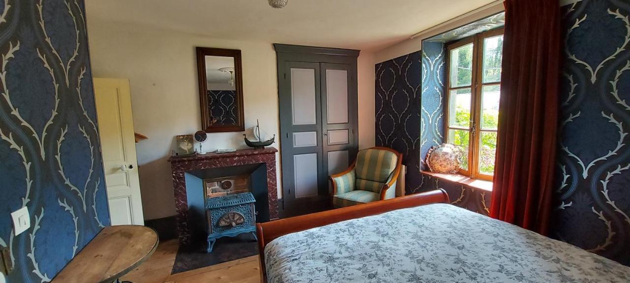 Chambres d'hôtes a l'étang d'Yonne Arleuf Esterno foto