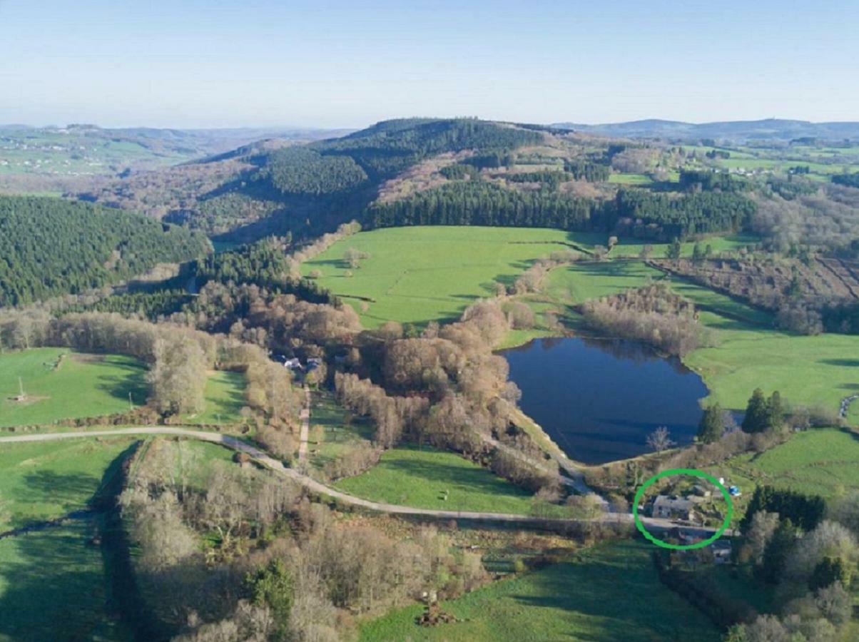 Chambres d'hôtes a l'étang d'Yonne Arleuf Esterno foto